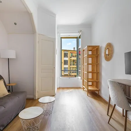 Cosy Dans Belle Copropriete Classee Apartment Nizza